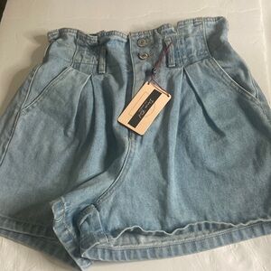 Denim Blvd Los Angeles shorts